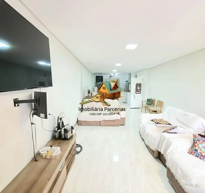 Foto 2 de Sobrado com 2 quartos à venda, 340m2 em Parque Jaguari (Fazendinha), Santana De Parnaiba - SP