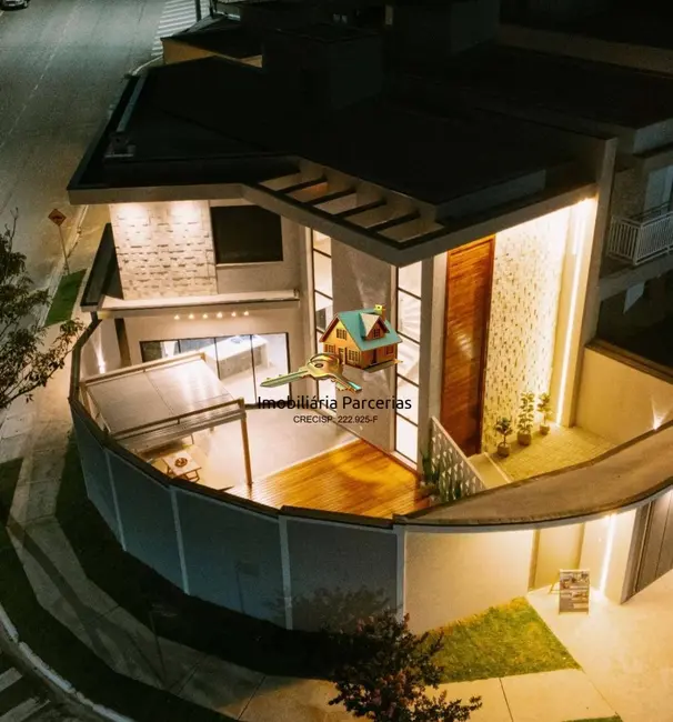 Foto 1 de Casa de Condomínio com 4 quartos à venda, 191m2 em Parque Jaguari (Fazendinha), Santana De Parnaiba - SP