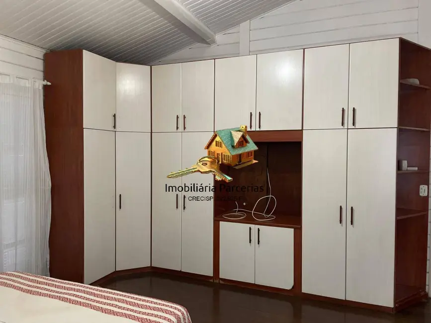 Foto 9 de Casa de Condomínio com 6 quartos à venda e para alugar, 1100m2 em Alpes dos Araçás (Jordanésia), Cajamar - SP