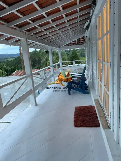 Foto 4 de Casa de Condomínio com 6 quartos à venda e para alugar, 1100m2 em Alpes dos Araçás (Jordanésia), Cajamar - SP
