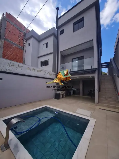 Foto 2 de Casa de Condomínio com 3 quartos à venda, 150m2 em Santana De Parnaiba - SP