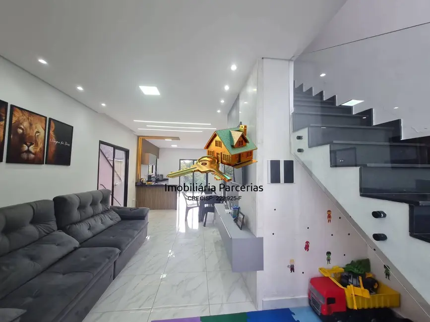 Foto 4 de Casa de Condomínio com 3 quartos à venda, 150m2 em Santana De Parnaiba - SP