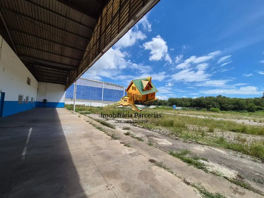 Foto 4 de Sala Comercial à venda e para alugar, 8100m2 em Jardim Represa (Fazendinha), Santana De Parnaiba - SP