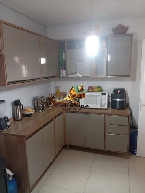 Foto 2 de Sobrado com 3 quartos para alugar, 115m2 em Portais (Polvilho), Cajamar - SP