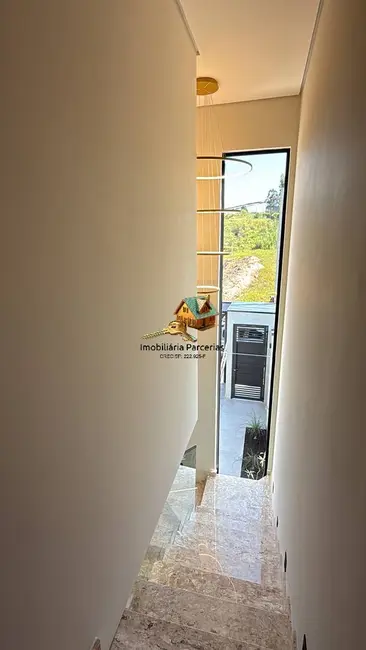 Foto 8 de Casa de Condomínio com 3 quartos à venda, 130m2 em Chácara Jaguari (Fazendinha), Santana De Parnaiba - SP