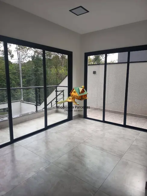 Foto 3 de Casa de Condomínio com 3 quartos à venda, 178m2 em Santana De Parnaiba - SP