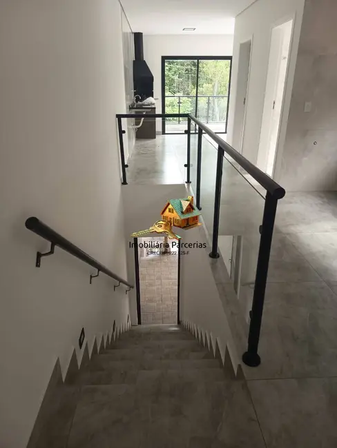 Foto 2 de Casa de Condomínio com 3 quartos à venda, 178m2 em Santana De Parnaiba - SP