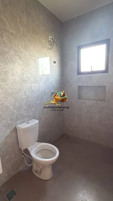 Foto 3 de Casa de Condomínio com 3 quartos à venda, 120m2 em Chácara Jaguari (Fazendinha), Santana De Parnaiba - SP