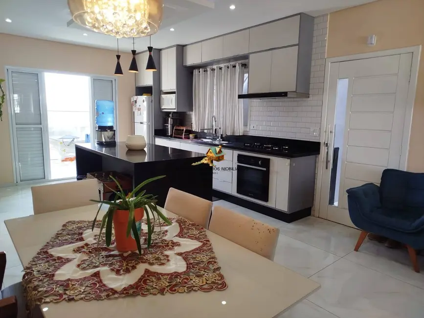 Foto 5 de Casa de Condomínio com 3 quartos à venda, 200m2 em Santana De Parnaiba - SP
