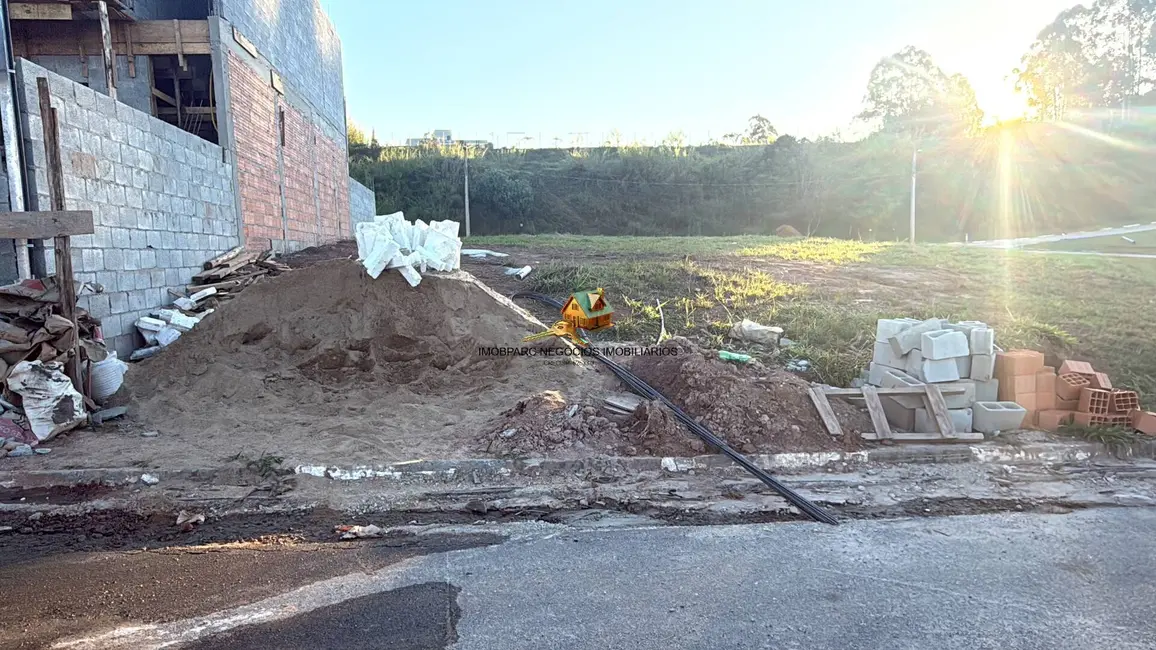 Foto 3 de Lote de Condomínio à venda, 150m2 em Chácara Jaguari (Fazendinha), Santana De Parnaiba - SP