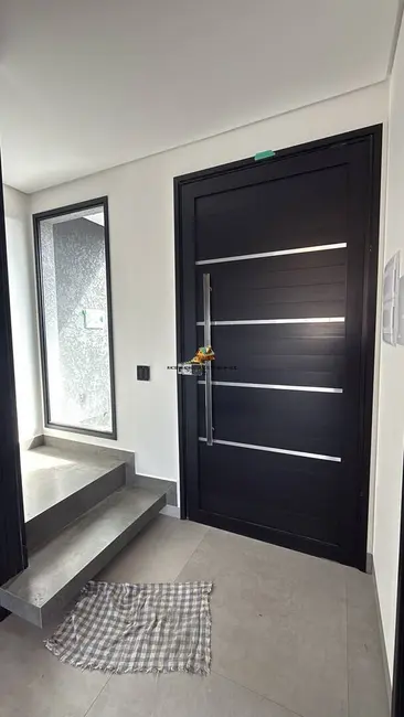 Casa de Condomínio com 3 quartos à venda, 220m2 em Santana De Parnaiba - SP - imagem 4 Foto 4 de Casa de Condomínio com 3 quartos à venda, 220m2 em Santana De Parnaiba - SP