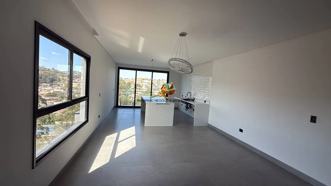 Casa de Condomínio com 3 quartos à venda, 220m2 em Santana De Parnaiba - SP - imagem 6 Foto 6 de Casa de Condomínio com 3 quartos à venda, 220m2 em Santana De Parnaiba - SP