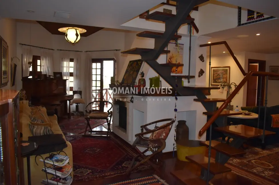 Foto 4 de Apartamento com 3 quartos à venda, 265m2 em Campos Do Jordao - SP