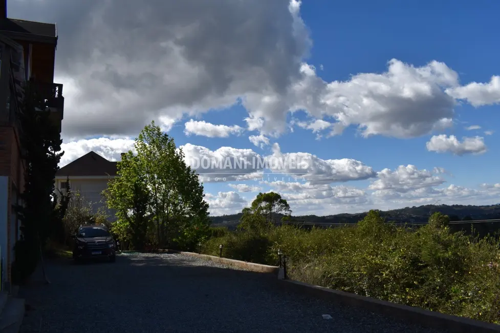 Foto 4 de Casa com 5 quartos à venda, 362m2 em Campos Do Jordao - SP
