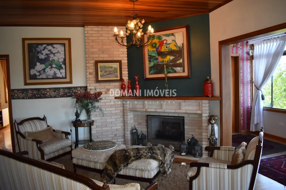 Foto 5 de Casa com 5 quartos à venda, 362m2 em Campos Do Jordao - SP