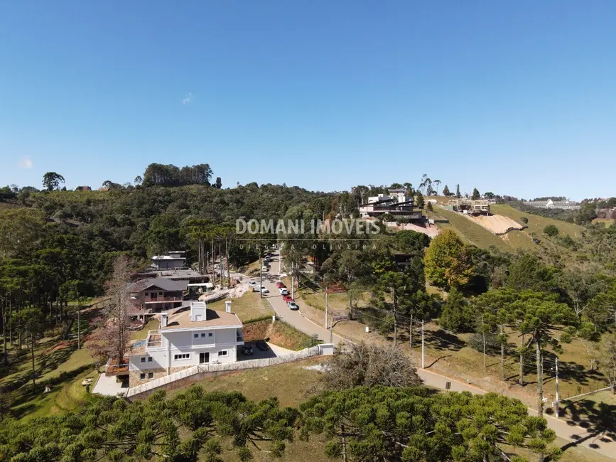 Foto 9 de Terreno / Lote à venda, 2150m2 em Campos Do Jordao - SP
