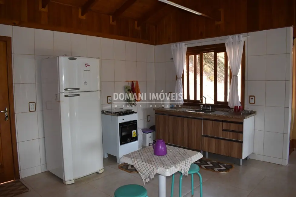 Foto 9 de Casa com 3 quartos à venda, 116m2 em Campos Do Jordao - SP