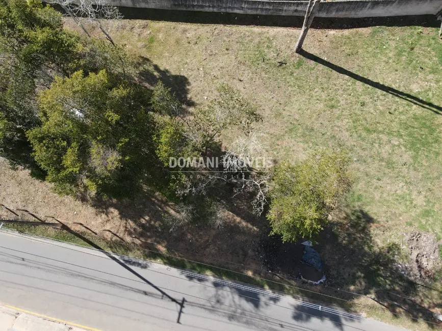 Foto 3 de Terreno / Lote à venda, 1200m2 em Campos Do Jordao - SP