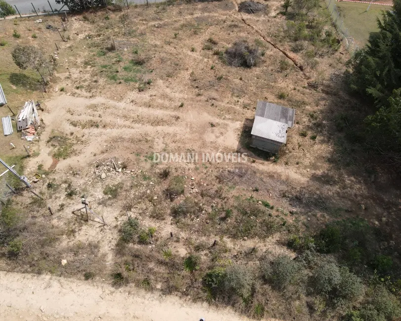 Foto 2 de Terreno / Lote à venda, 1550m2 em Campos Do Jordao - SP