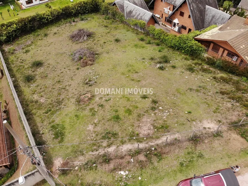 Foto 2 de Terreno / Lote à venda, 1100m2 em Campos Do Jordao - SP