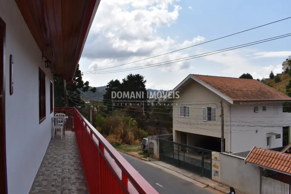 Casa com 2 quartos à venda, 209m2 em Campos Do Jordao - SP - imagem 8 Foto 8 de Casa com 2 quartos à venda, 209m2 em Campos Do Jordao - SP