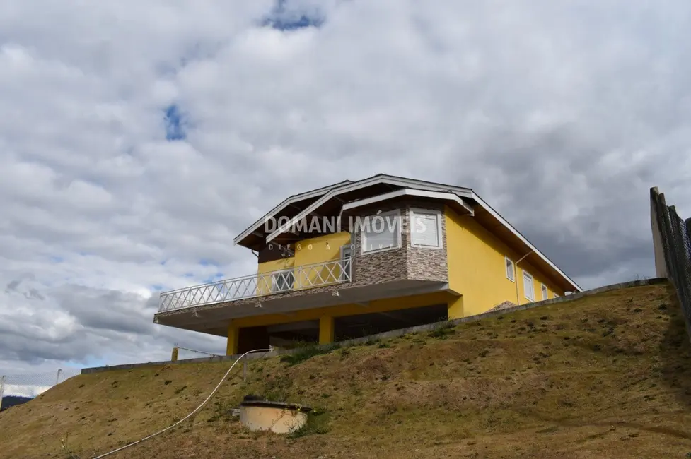 Foto 5 de Casa com 6 quartos à venda, 263m2 em Campos Do Jordao - SP
