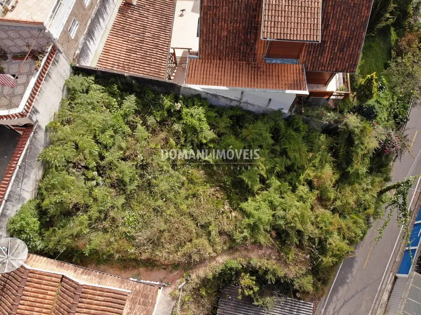 Terreno / Lote à venda, 230m2 em Campos Do Jordao - SP - imagem 4 Foto 4 de Terreno / Lote à venda, 230m2 em Campos Do Jordao - SP