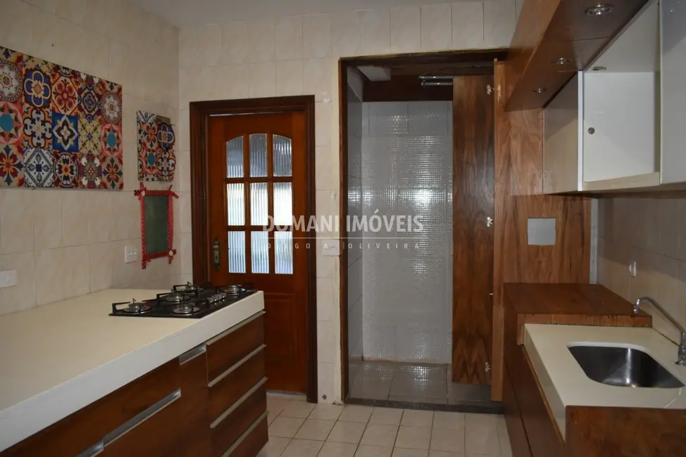 Foto 5 de Casa com 3 quartos à venda, 93m2 em Campos Do Jordao - SP