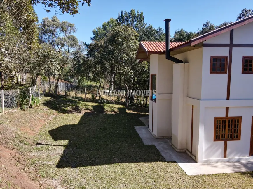 Foto 3 de Casa com 4 quartos à venda, 149m2 em Campos Do Jordao - SP