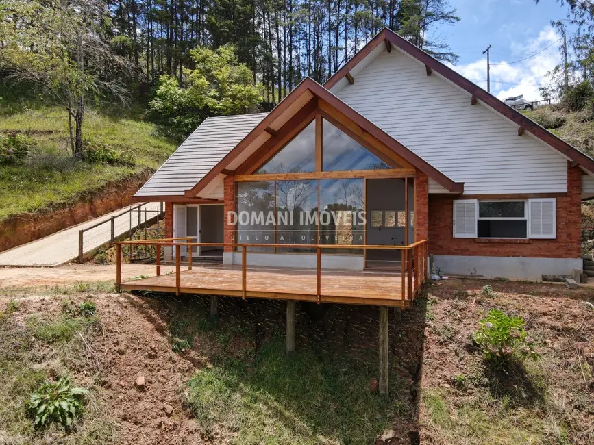 Foto 5 de Casa com 3 quartos à venda, 197m2 em Campos Do Jordao - SP