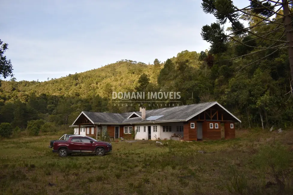 Foto 4 de Fazenda / Haras com 4 quartos à venda, 490m2 em Campos Do Jordao - SP