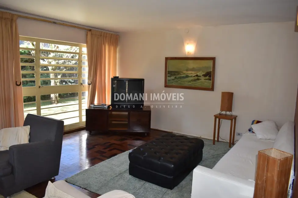 Foto 8 de Casa com 5 quartos à venda, 447m2 em Campos Do Jordao - SP