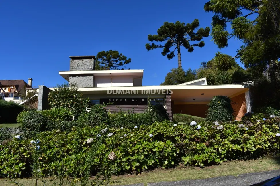 Foto 4 de Casa com 5 quartos à venda, 447m2 em Campos Do Jordao - SP