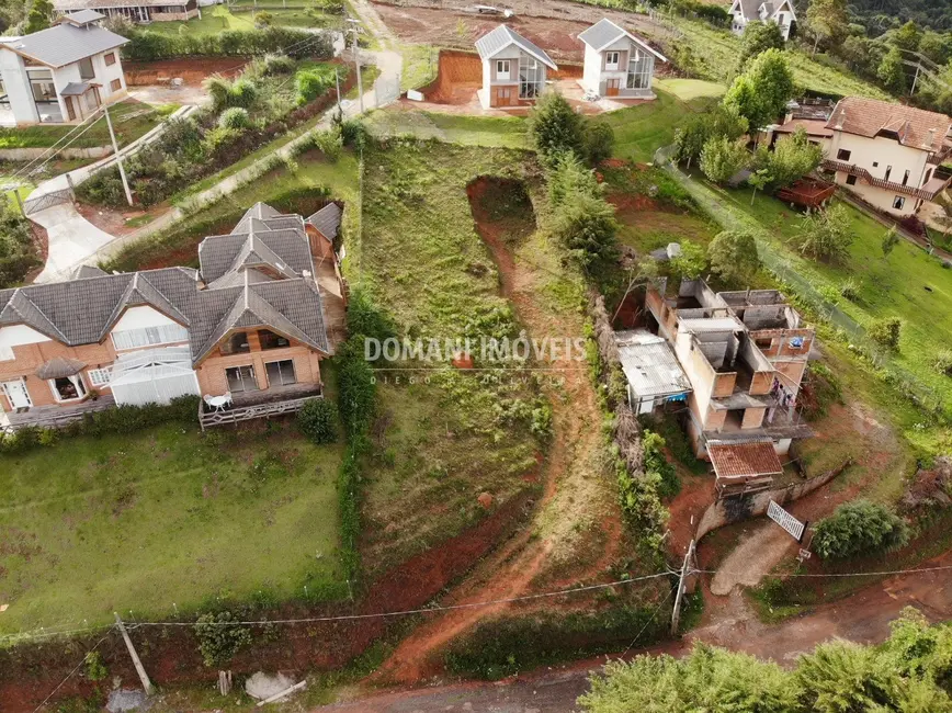 Foto 4 de Terreno / Lote à venda, 1020m2 em Campos Do Jordao - SP