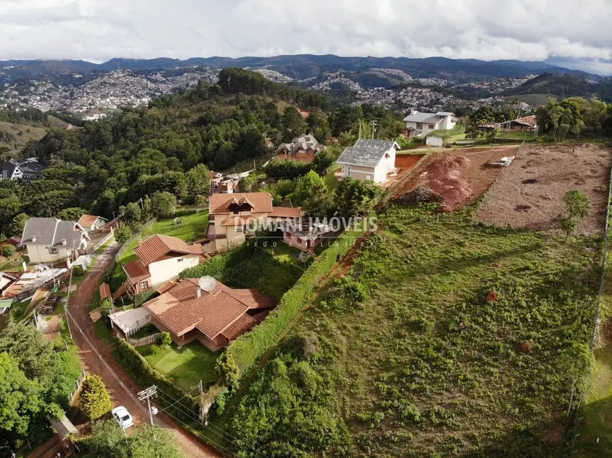 Foto 6 de Terreno / Lote à venda, 930m2 em Campos Do Jordao - SP