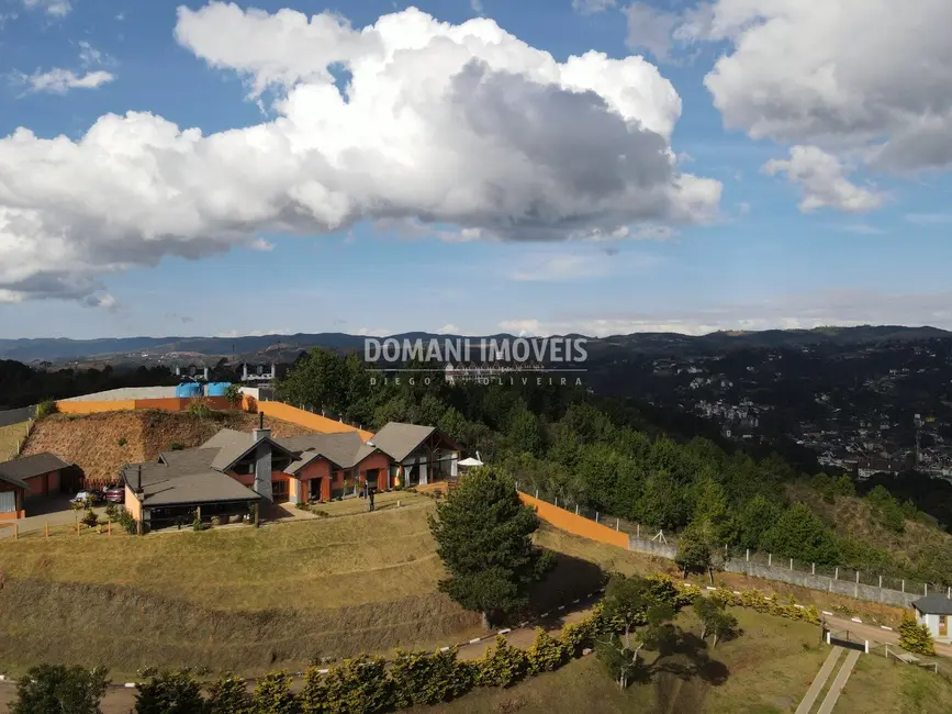 Casa de Condomínio com 4 quartos à venda, 365m2 em Campos Do Jordao - SP - imagem 1 Foto 1 de Casa de Condomínio com 4 quartos à venda, 365m2 em Campos Do Jordao - SP
