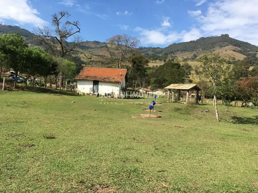 Foto 1 de Sítio / Rancho à venda, 40m2 em Campos Do Jordao - SP