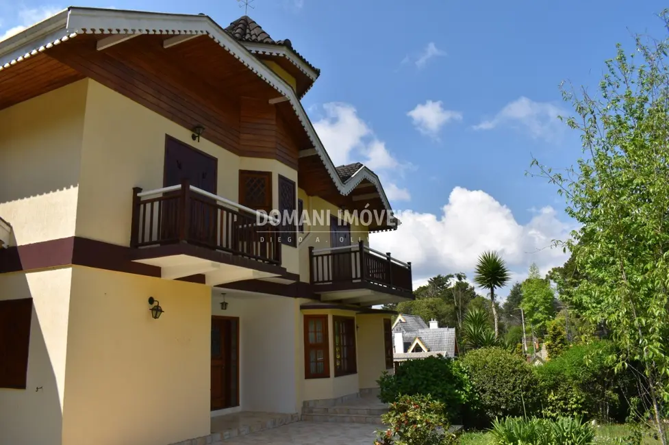 Foto 5 de Casa de Condomínio com 4 quartos à venda, 402m2 em Campos Do Jordao - SP