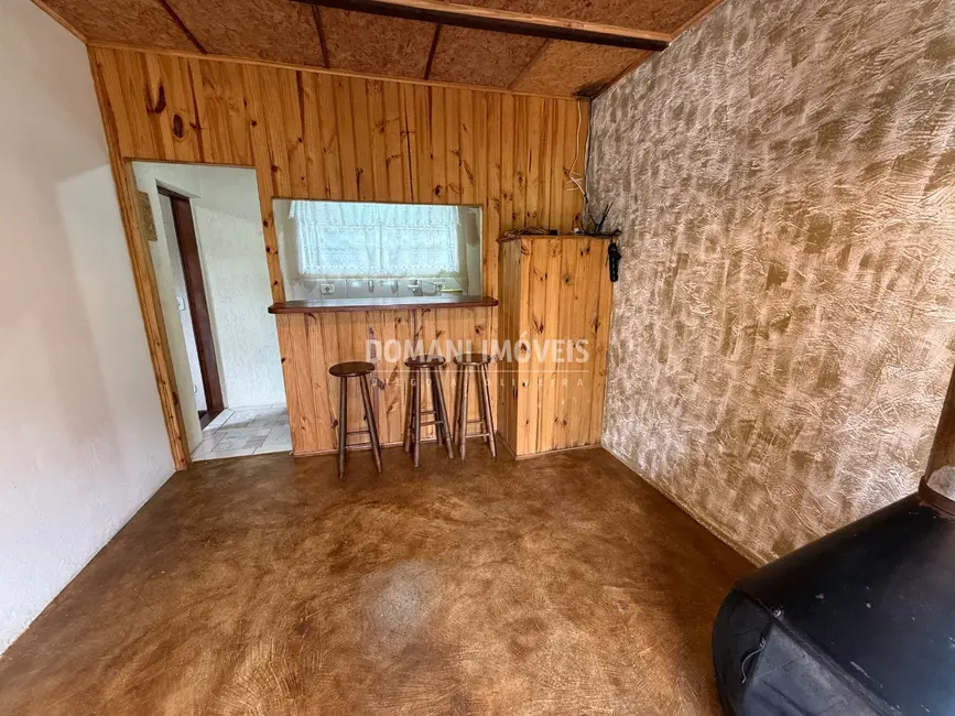 Casa com 2 quartos para alugar, 60m2 em Campos Do Jordao - SP - imagem 8 Foto 8 de Casa com 2 quartos para alugar, 60m2 em Campos Do Jordao - SP