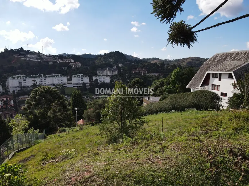 Foto 1 de Terreno / Lote à venda, 1030m2 em Campos Do Jordao - SP