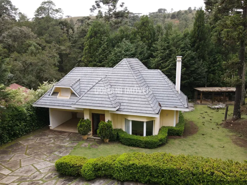 Foto 1 de Casa de Condomínio com 3 quartos à venda, 291m2 em Campos Do Jordao - SP