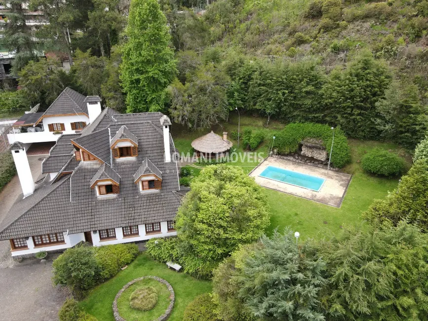 Foto 1 de Casa com 7 quartos à venda, 583m2 em Campos Do Jordao - SP