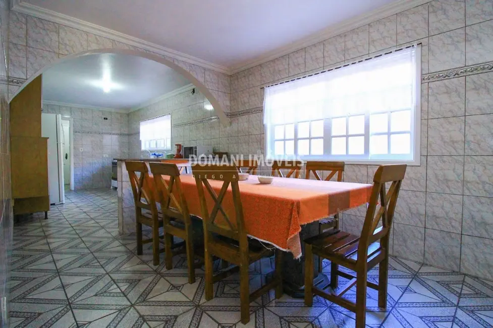 Foto 9 de Casa com 10 quartos à venda, 670m2 em Campos Do Jordao - SP