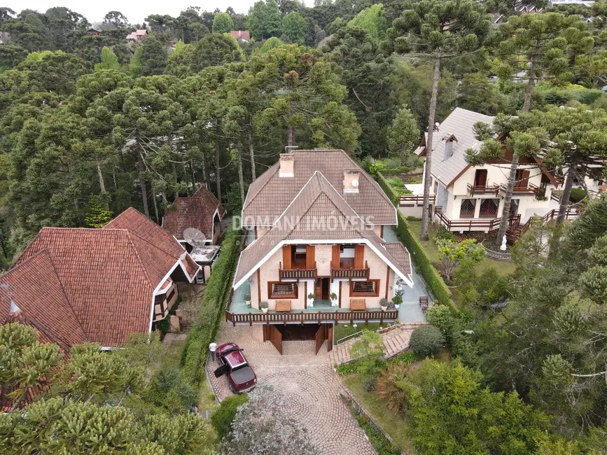 Foto 4 de Casa de Condomínio com 6 quartos à venda, 547m2 em Campos Do Jordao - SP