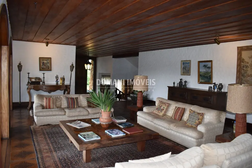 Foto 7 de Casa com 6 quartos à venda, 2112m2 em Campos Do Jordao - SP