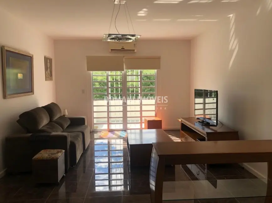 Foto 7 de Sítio / Rancho com 3 quartos à venda, 180m2 em Taubate - SP