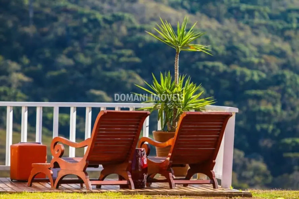 Foto 9 de Terreno / Lote à venda, 2800m2 em Campos Do Jordao - SP