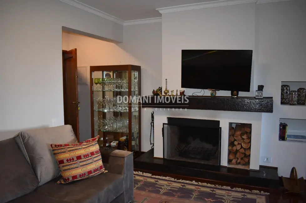 Apartamento com 3 quartos à venda, 133m2 em Campos Do Jordao - SP - imagem 9 Foto 9 de Apartamento com 3 quartos à venda, 133m2 em Campos Do Jordao - SP