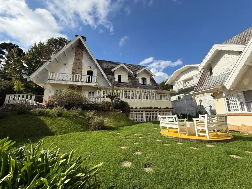 Casa de Condomínio com 5 quartos à venda, 549m2 em Campos Do Jordao - SP - imagem 2 Foto 2 de Casa de Condomínio com 5 quartos à venda, 549m2 em Campos Do Jordao - SP