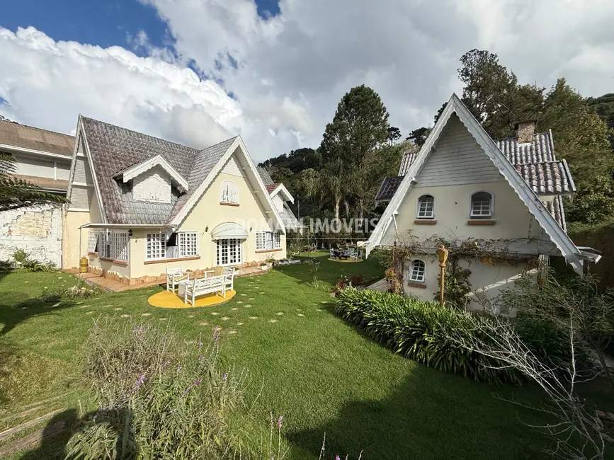 Casa de Condomínio com 5 quartos à venda, 549m2 em Campos Do Jordao - SP - imagem 6 Foto 6 de Casa de Condomínio com 5 quartos à venda, 549m2 em Campos Do Jordao - SP